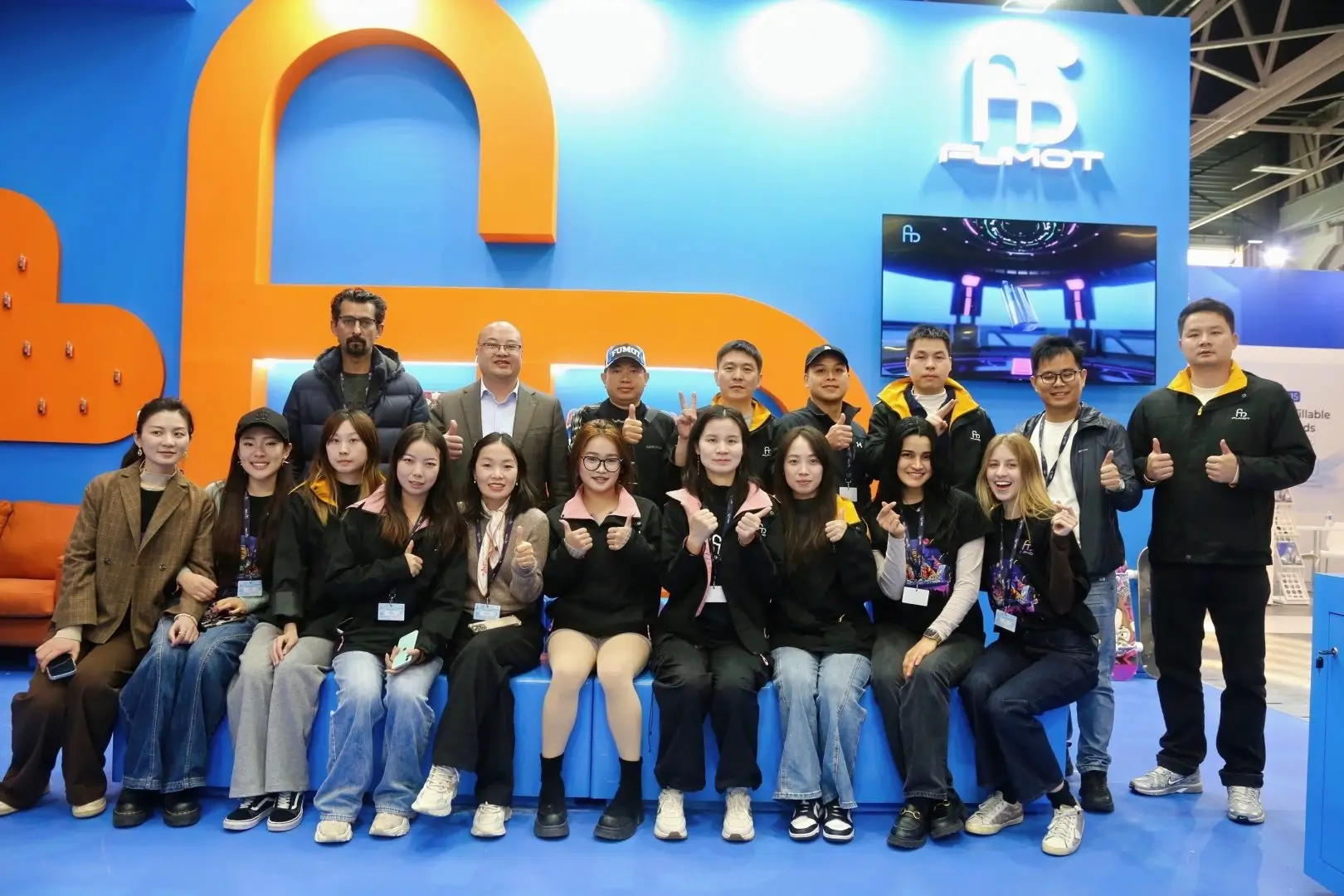 fumot-team-Vapexpo-Paris-2026 fumot-team-Vapexpo-Paris-2026